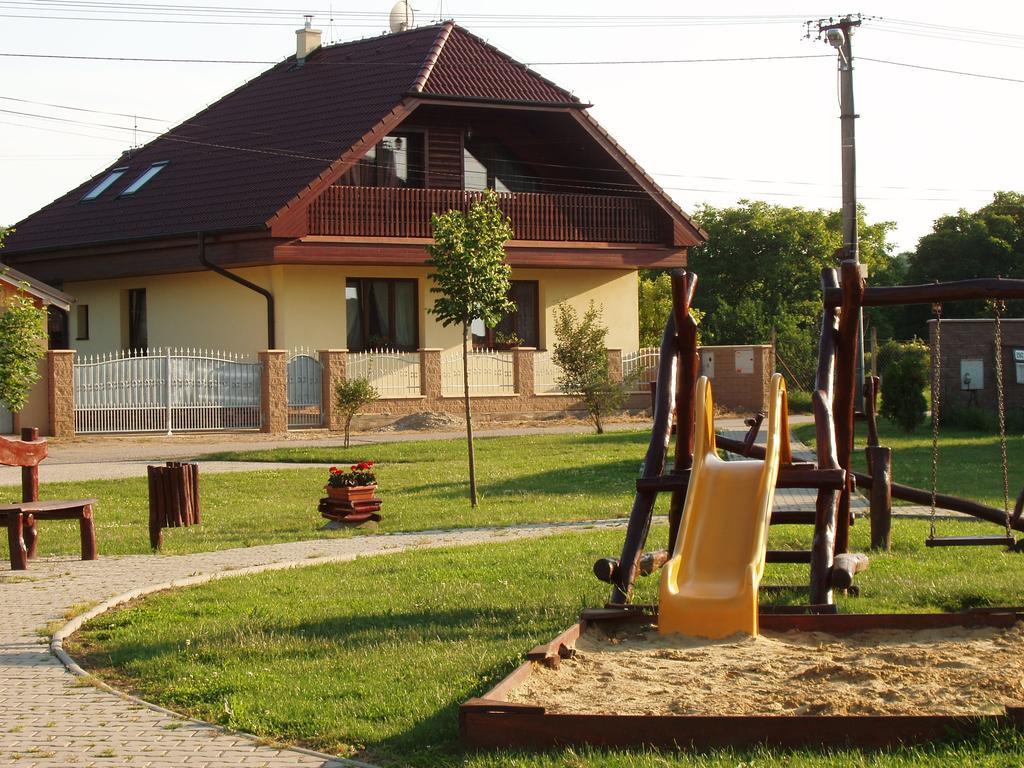 Vilka Relax Villa Podhájska Rom bilde